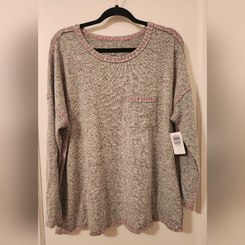 NWT Torrid Plus Size 0x L 12 Pink Gray Crew Neck Sweater Super Soft Relaxed Fit